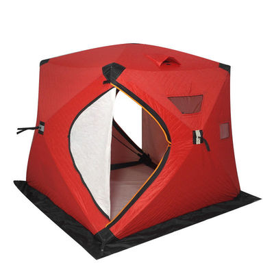 Sac à dos chassant la tente campante extérieure