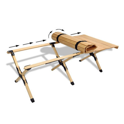 La BARBACOA plegable al aire libre portátil de la mesa de picnic de la playa de 120 de los X 60CM rueda encima del plegamiento de madera
